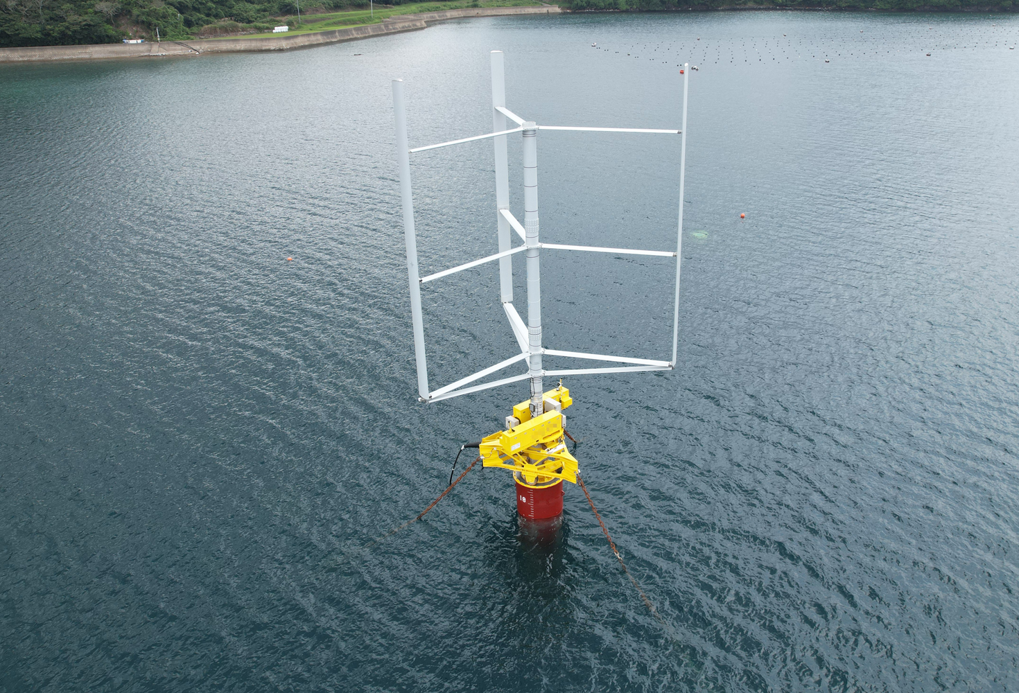 Installed experimental FAWT (rotor diameter: 9.3 m)