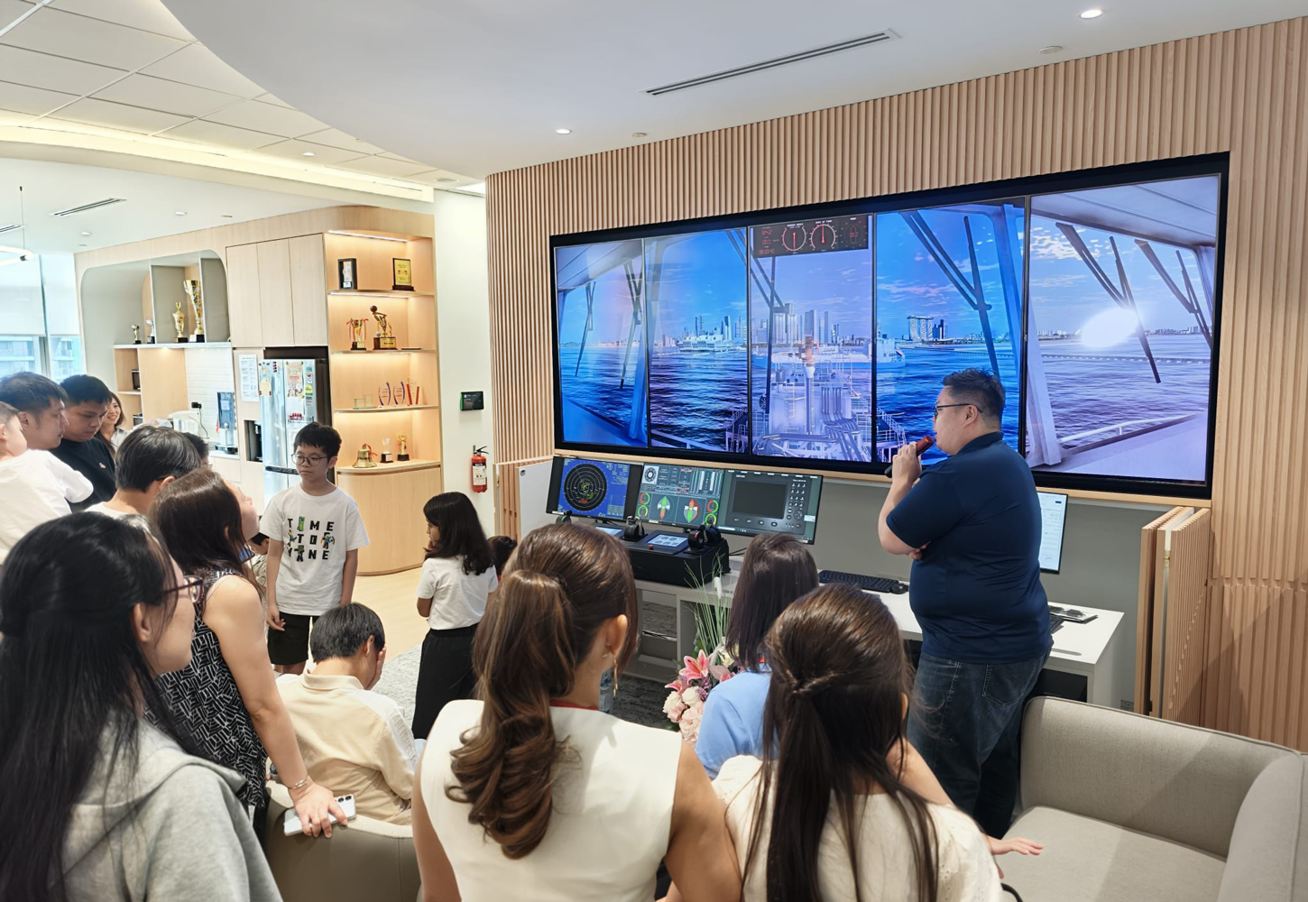 Ship Handling Simulator Experience