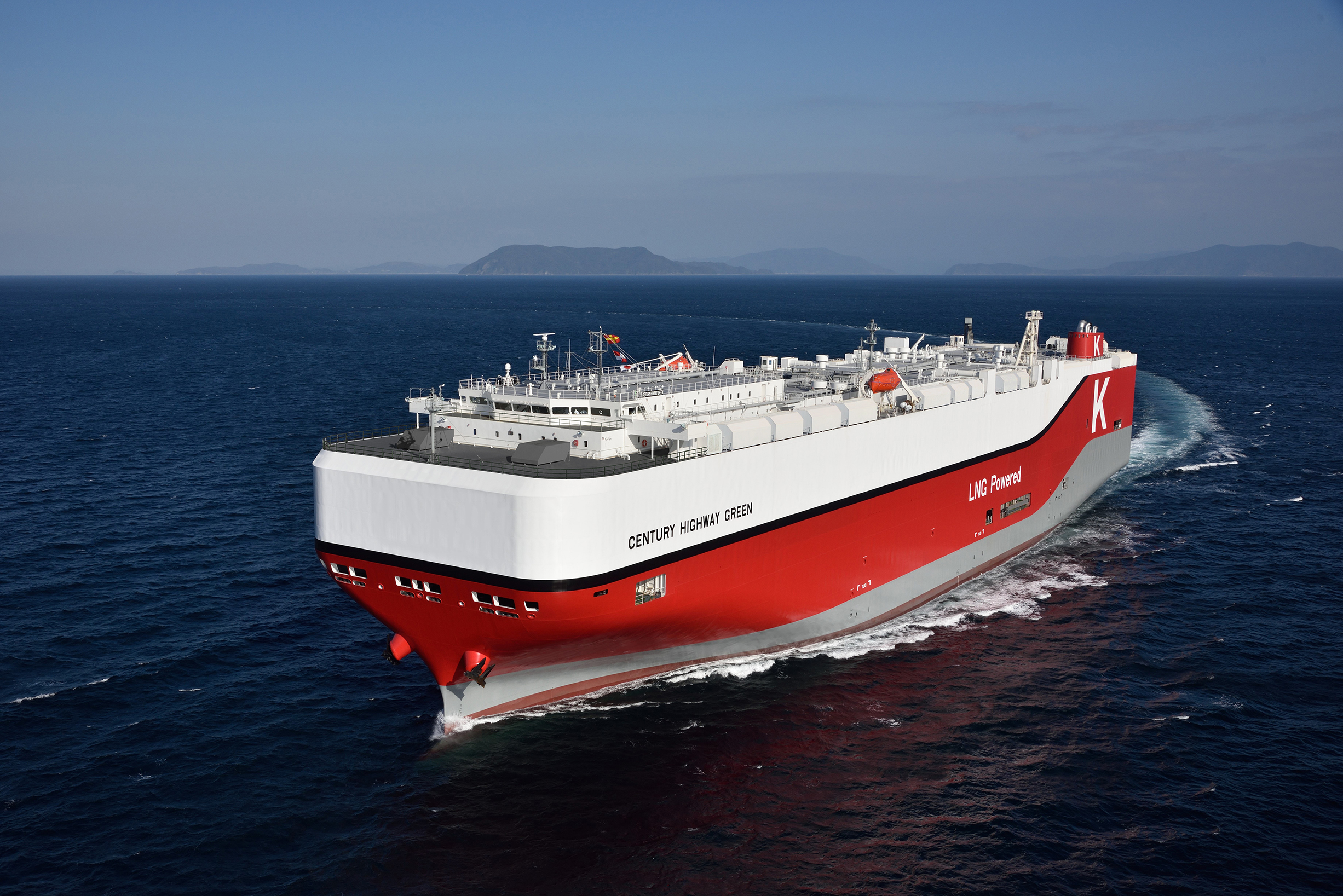 Next-generation Environmentally <br/>Friendly Car Carrier Fueled by LNG<br/>”CENTURY HIGHWAY GREEN” 