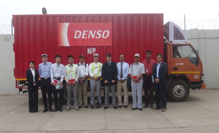 DENSO INDIA LTD殿御一行との全体写真
